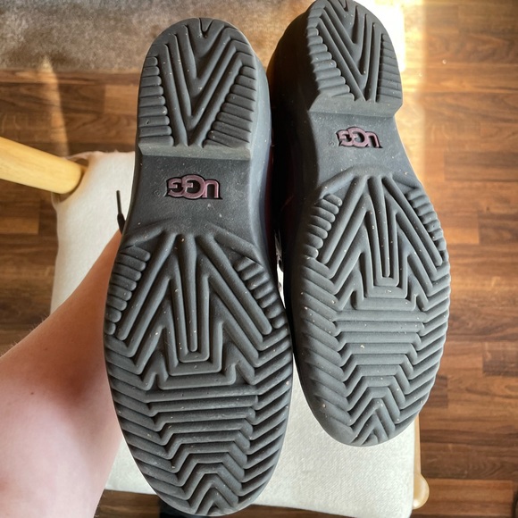 UGG Kasey leather zip up boots - Picture 11 of 14